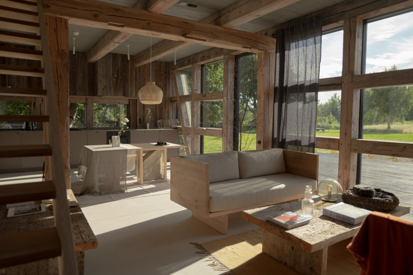 plush74 Vermietung Produktionen Location Fotofilm Finca Polen Scheune Landschaft00111