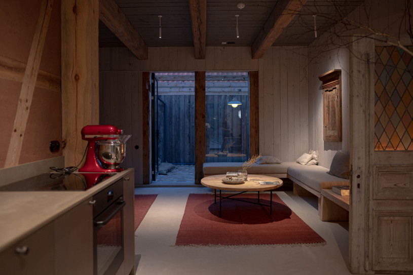 plush74 Vermietung Produktionen Location Fotofilm Finca Polen Scheune Land00135