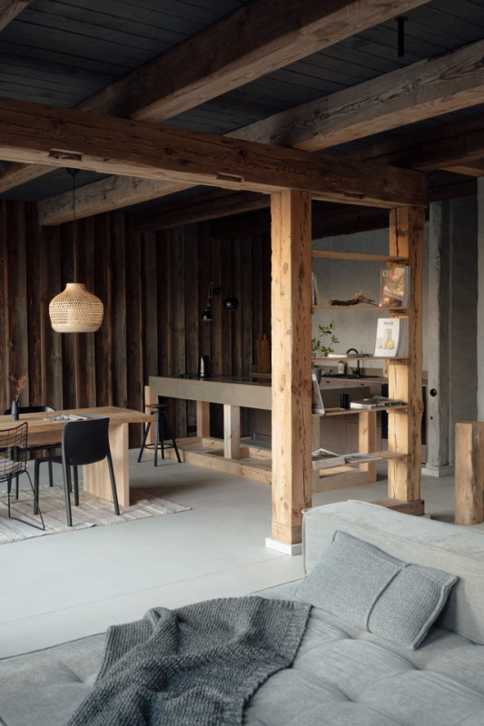 plush74 Vermietung Produktionen Location Fotofilm Finca Polen Scheune Landschaft00153