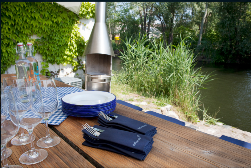 plush74 riverside location berlin 6