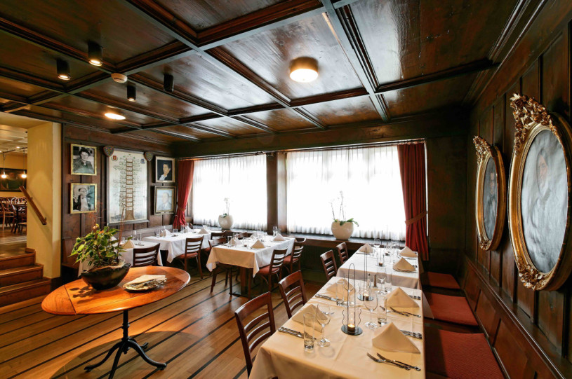 plush74 romantik lakeside hotel 4