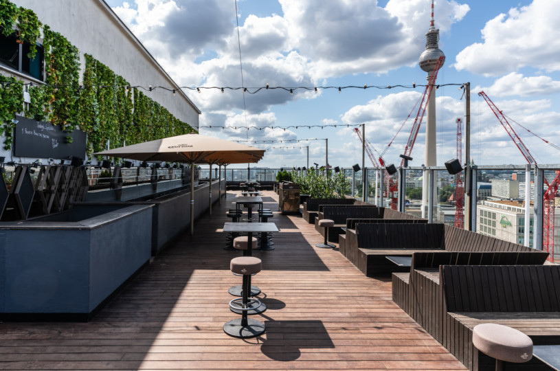 plush74 rooftop club berlin alexanderplatz 22