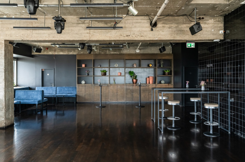 plush74 rooftop club berlin alexanderplatz 8