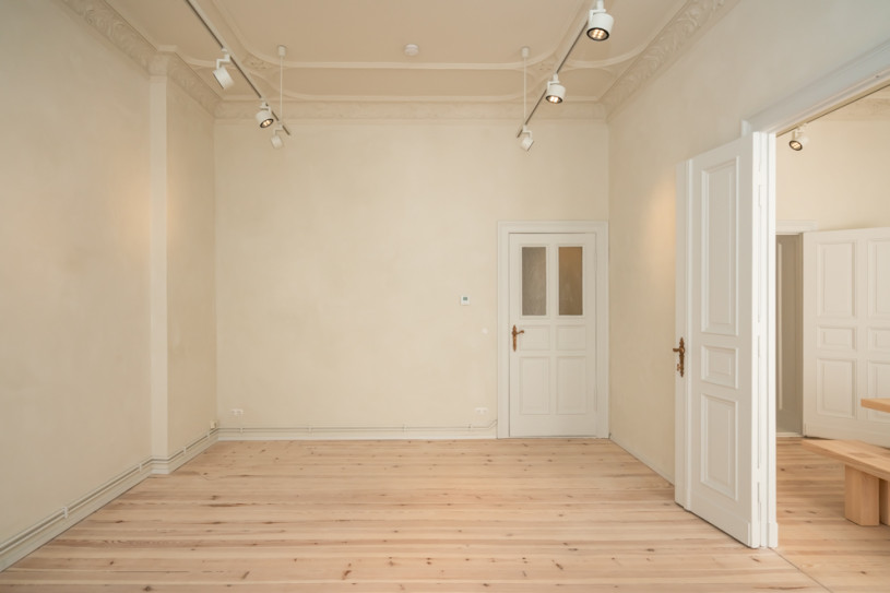 plush74 apartamento escandinavo loft berlin ubicación alquiler agencia de scouting blanco brillante event13