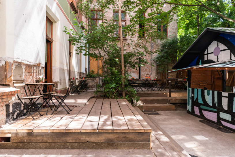 felpa74 seductor bar berlin 55