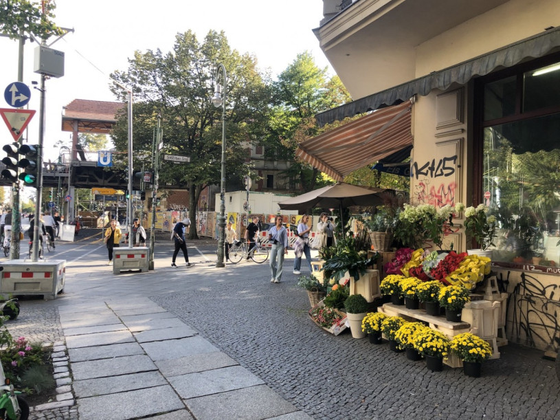 plush74 shoot location scout ibiza salt mountain rent film35