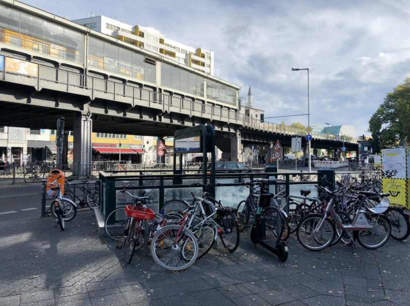 plush74 shoot location scout ibiza salt mountain rent film52