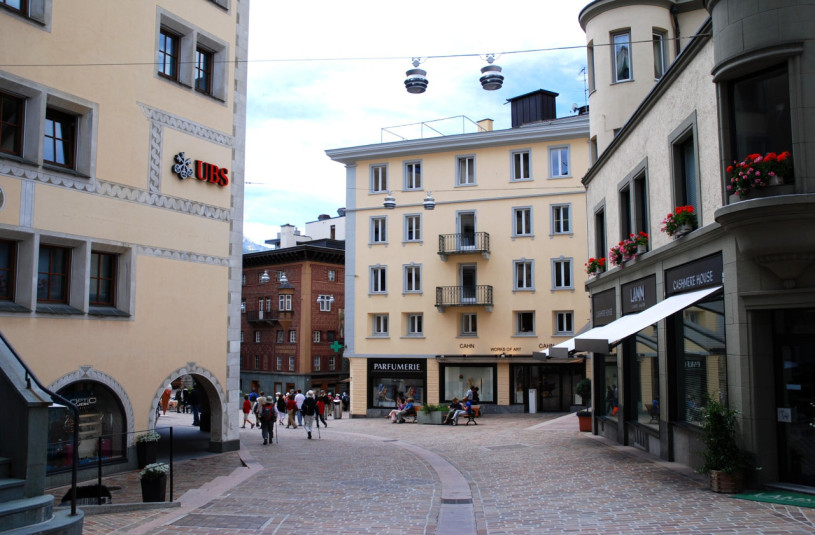 plush74 st moritz streets 12