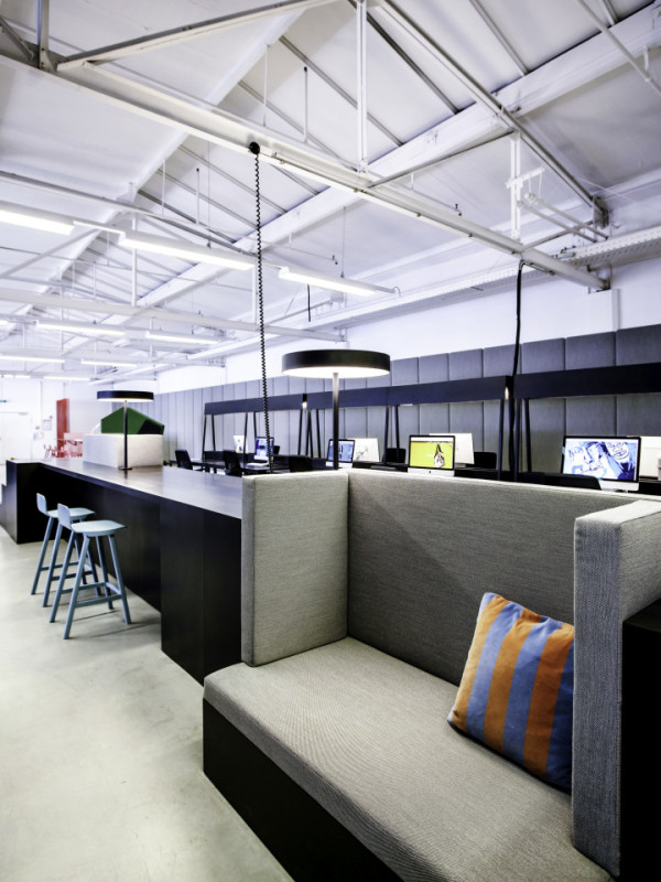 plush74 the alternative office 9