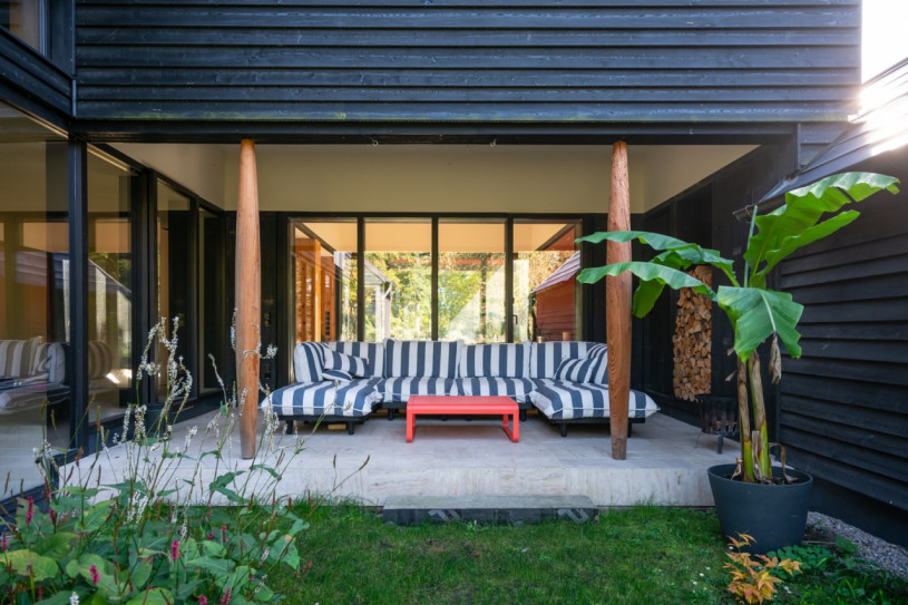 pluche74 het moderne huis aan het meer 11