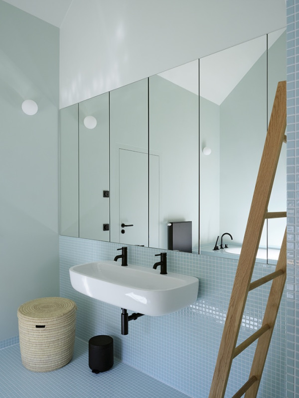 pluche74 het moderne huis aan het meer 25