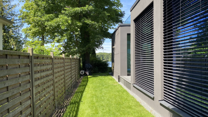 plush74 the sunlit lake house 18