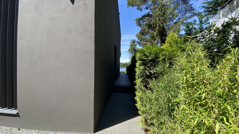 plush74 the sunlit lake house 48