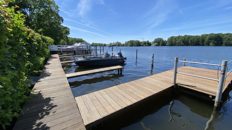 plush74 the sunlit lake house 5