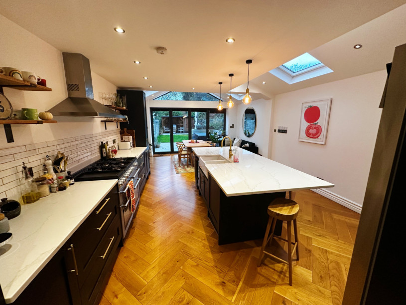 plush74 verzahntes Stadthaus 48