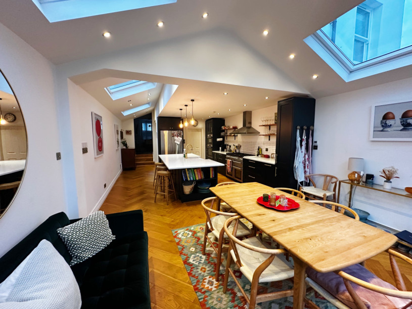 plush74 verzahntes Stadthaus 53