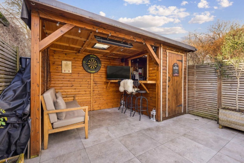 plush74 verzahntes Stadthaus 60