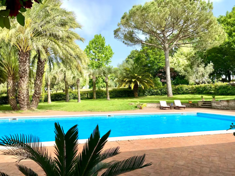 felpa74 toskana lake villa 35