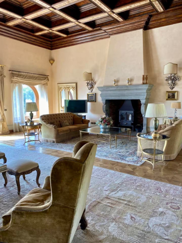 felpa74 toskana lake villa 8