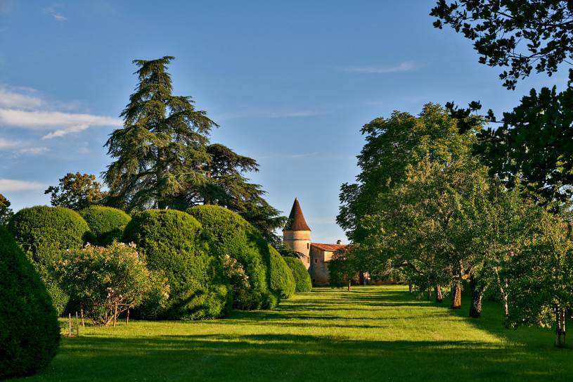 plush74 unique luxury chateau france 17(1)
