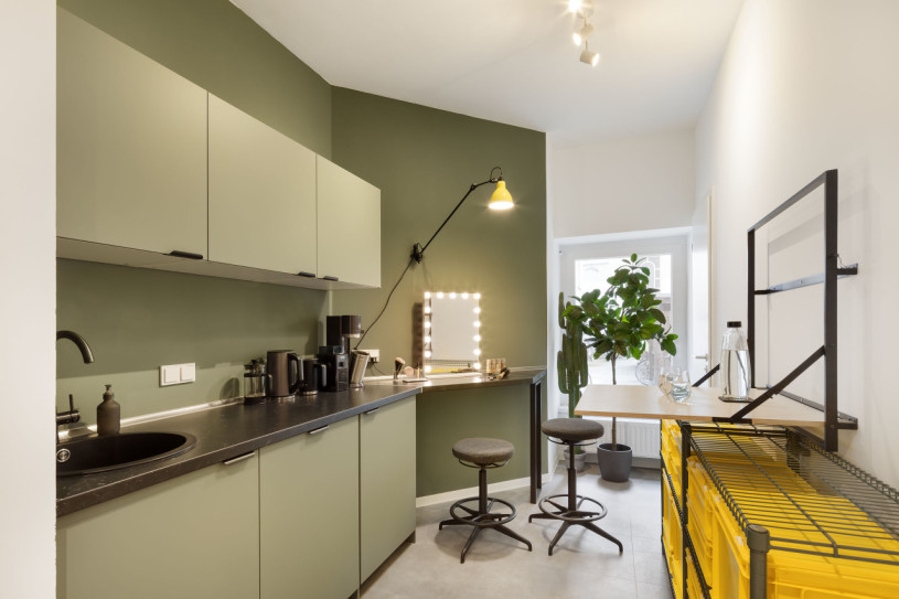 plush74 video studios 1