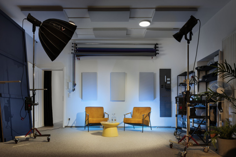 plush74 video studios 6