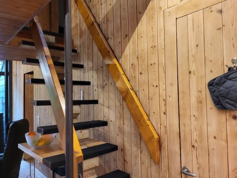 plush74 wooden cabin interior 6