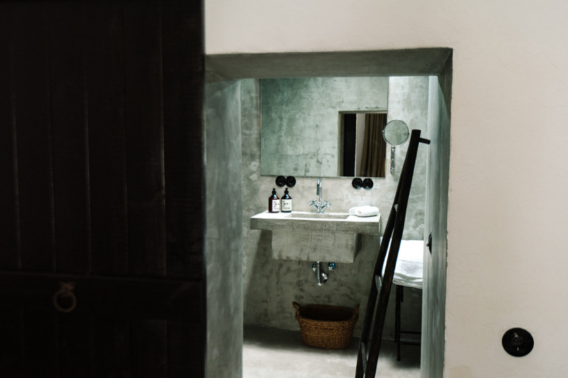 rough luxe suite c ana lui 00006