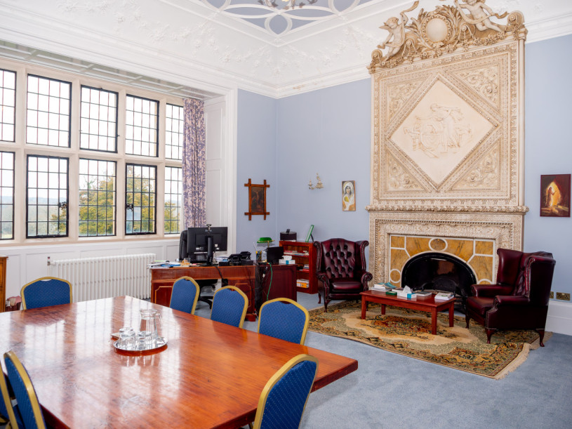 colegio st edwards despacho del director 30