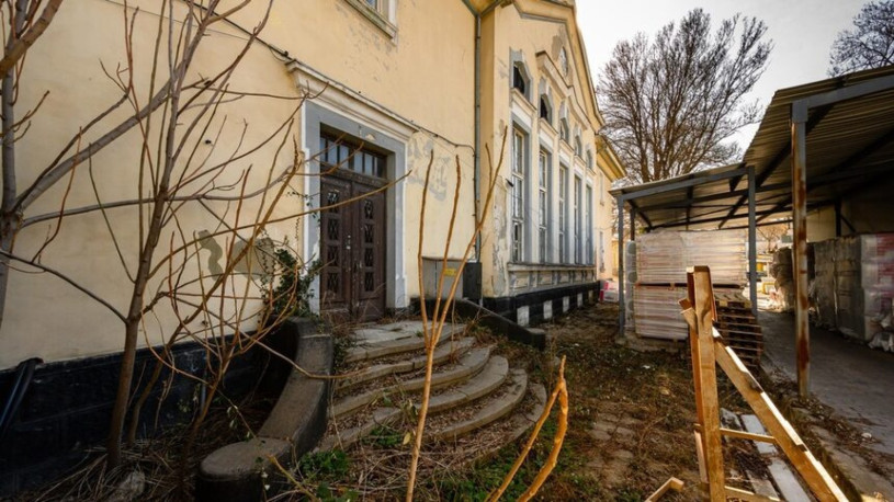 stochna gara is an example of industrial architecture build in 1931 3