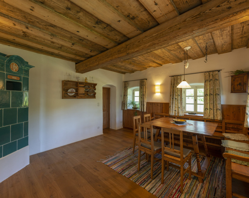Enchanting Countryside Retreat LUR2021_1250