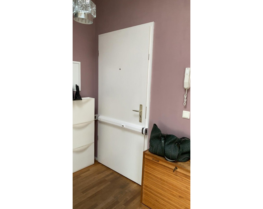 Apartment 77