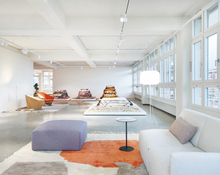 BRIGHT INDUSTRIAL SHOWROOM ZURICH