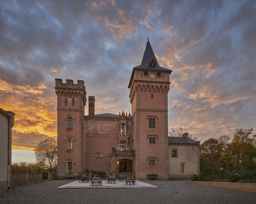 Pyrenees Castle – Find Locations – Plush74