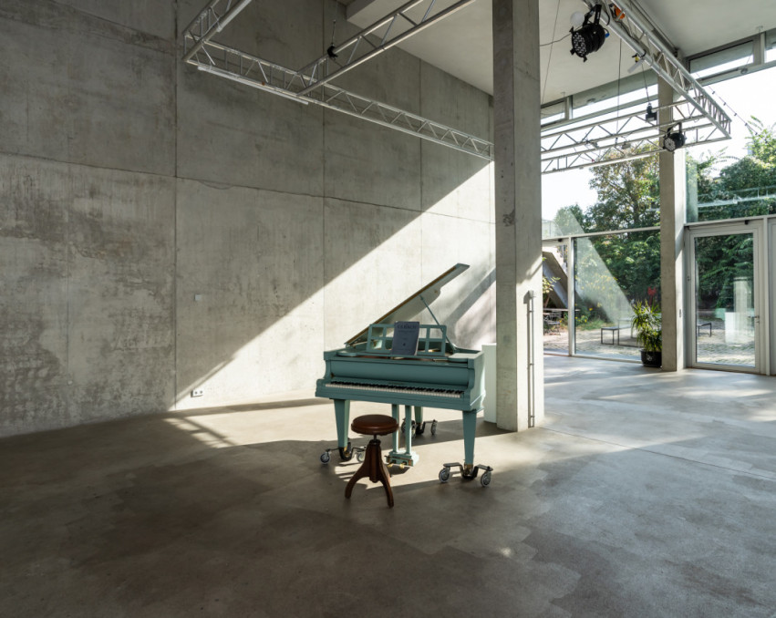 CONCRETE BABYLON BERLIN
