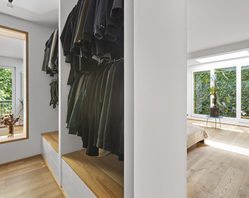 DUPLEX LOFT WITH STUDIO & TERRACE