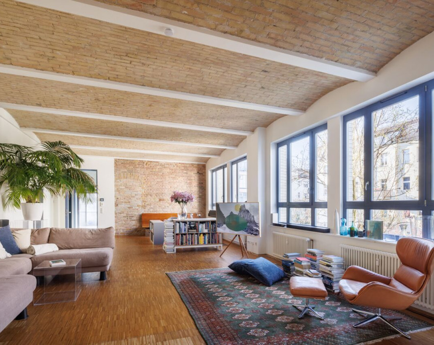 FACTORY COURTYARD LOFT