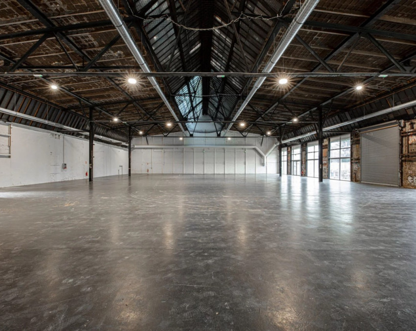 EVENT HALL RAW BERLIN R