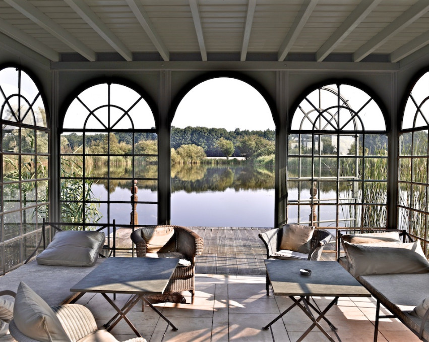 VILLA NEUBRÜCK