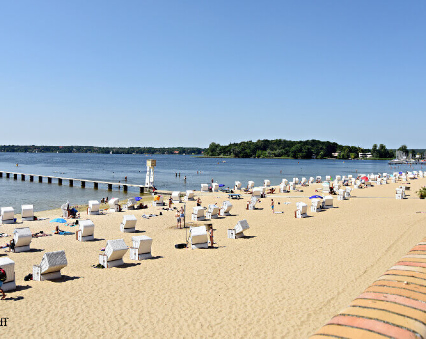 HISTORIC BEACH LIDO BERLIN