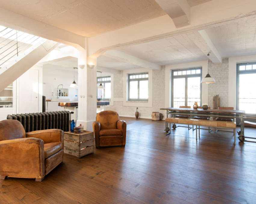INDUSTRIAL ROOFTOP LOFT DUSSELDORF