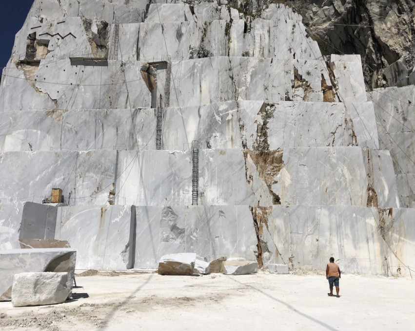 MARBLE QUARRY ITALY CARRARA