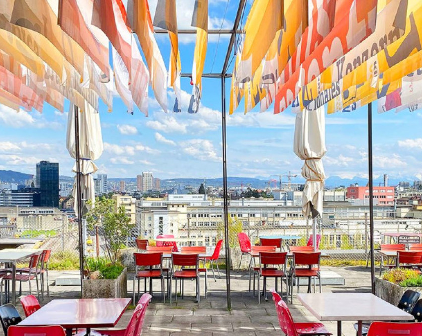 ROOFTOP CANTEEN
