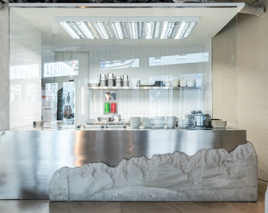 INDUSTRIAL DINING JIGI POKE