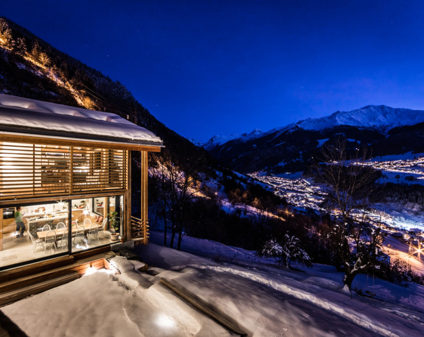 MODERN CHALET IN THE SWISS ALPS