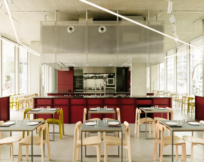 SLEEK URBAN RESTAURANT BERLIN